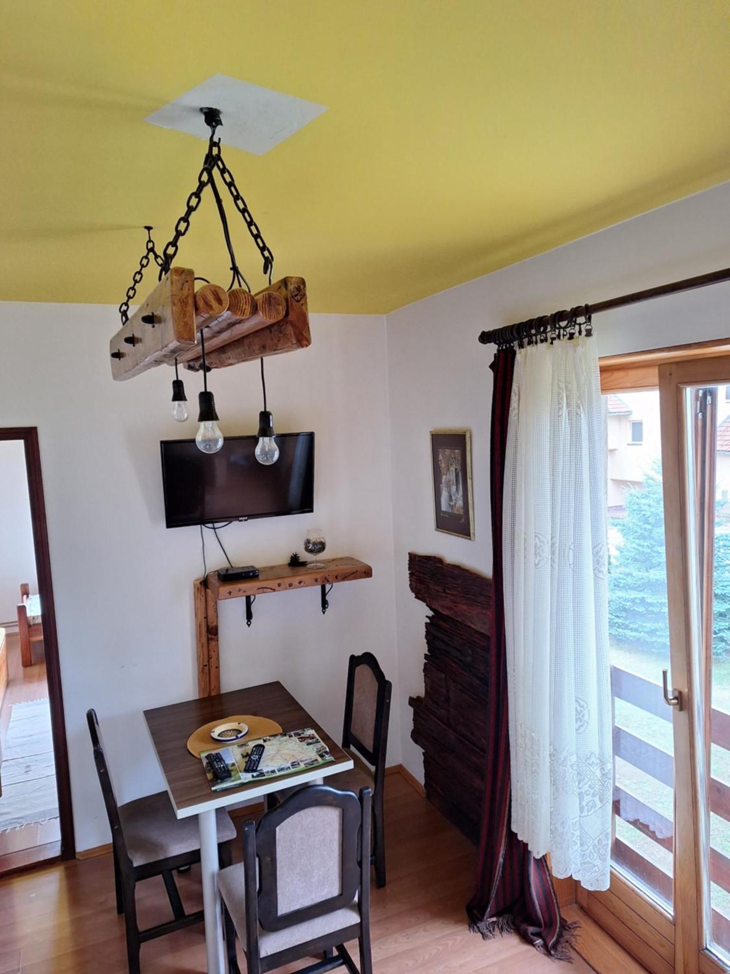 Apartmani Nika Ζλάτιμπορ Εξωτερικό φωτογραφία